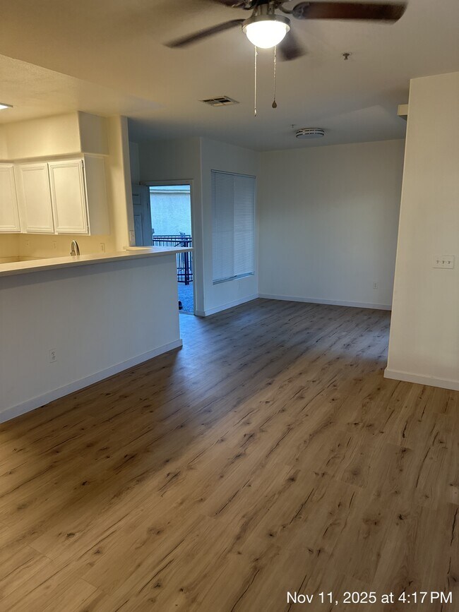 Building Photo - 7143 S Durango Dr