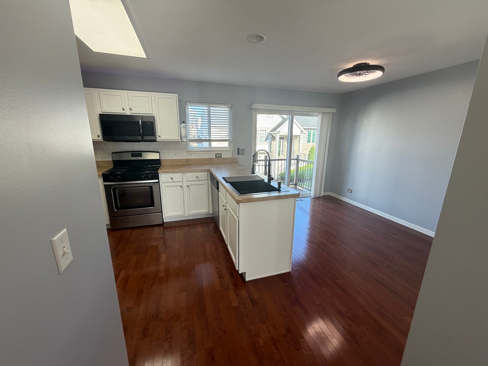 Building Photo - 14707 Paul Revere Ct