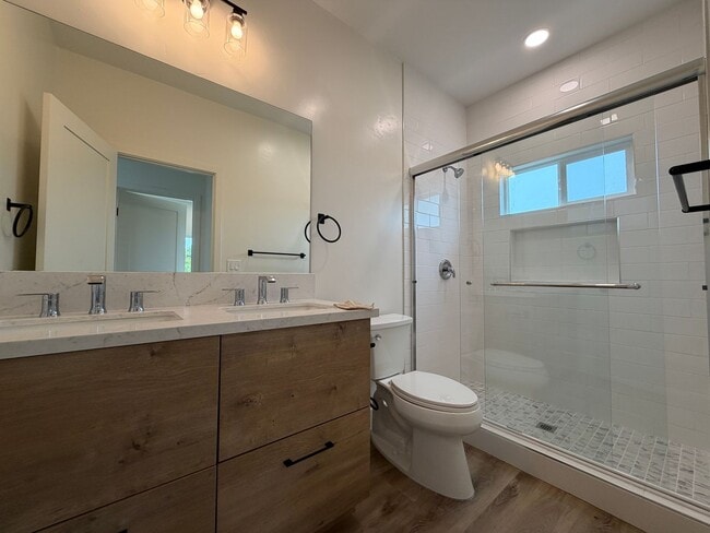Building Photo - 5094 Catoctin Dr
