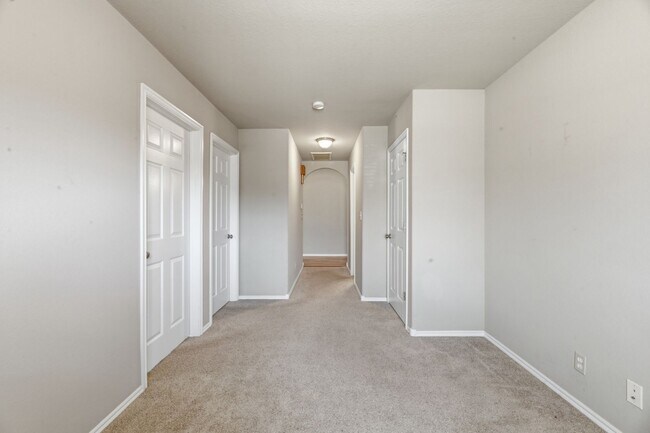 Building Photo - Move-in ready 3 Bed, 2.5 Bath, 3 Car, BA Schools