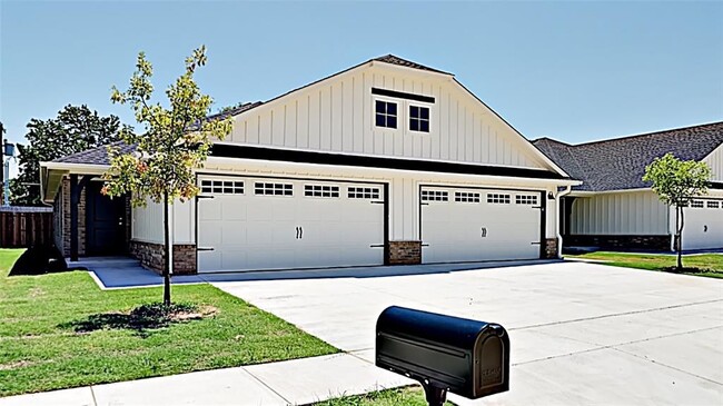 Primary Photo - 5007 Avion Ct