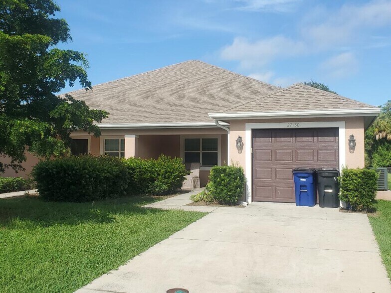 Building Photo - 27700 S Roslin Pl