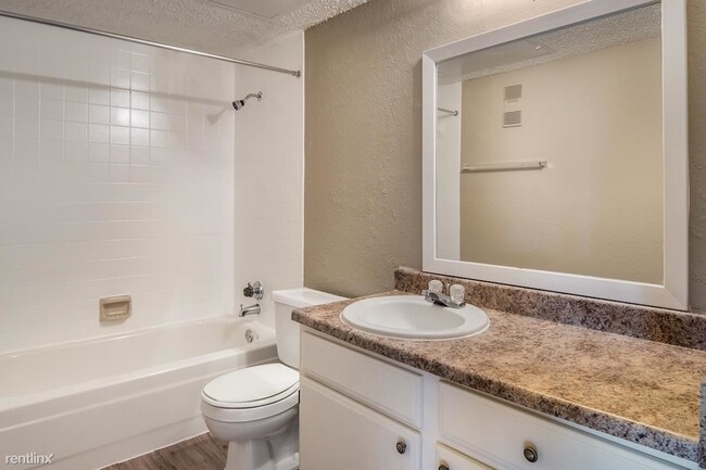 Building Photo - Studio, 1 bath Condo - 7924 Emerald Crest ...