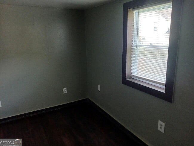 Building Photo - 5549 GA-42
