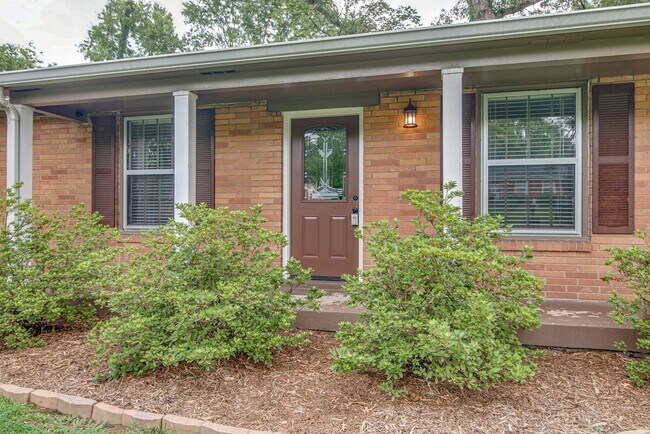 Building Photo - 4736 Danby Dr