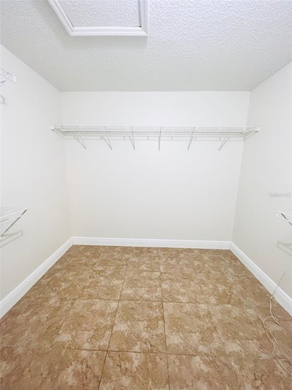 Building Photo - 3029 Bloomsbury Dr