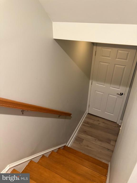 Building Photo - 4363 Varnum Pl NE