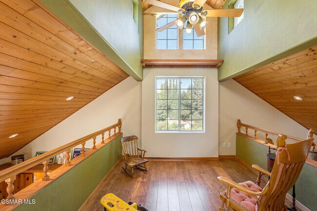 Building Photo - 1052 Hacienda Dr