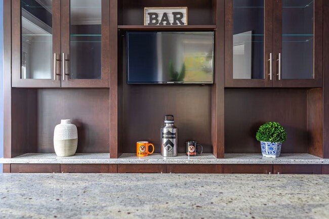 Building Photo - Fully Furnished Luxury Townhome | Walk to Downtown Princeton | 3 Beds | 3.5 Baths