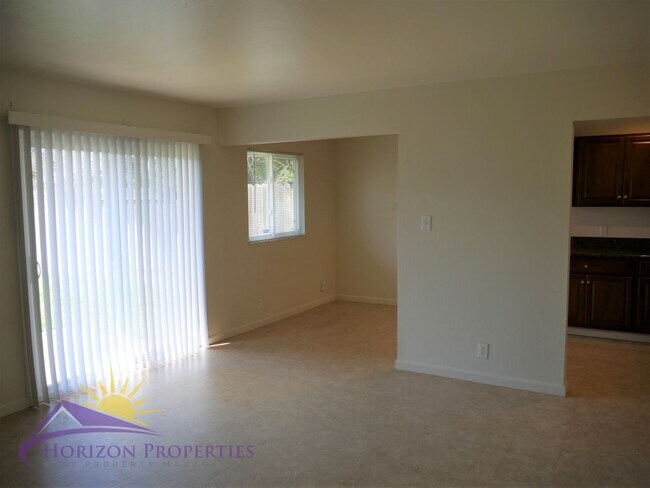 Building Photo - 10556 Mills Tower Dr/2920 Mills Park Dr