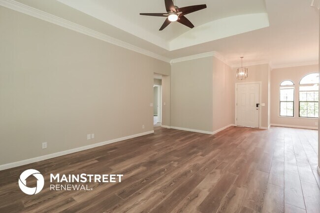 Building Photo - 400 Julie's Trail Cir