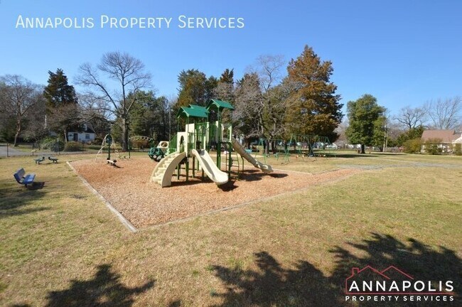 Building Photo - 1229 Blue Ridge Pl