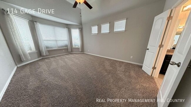 Building Photo - 114 Gage Dr