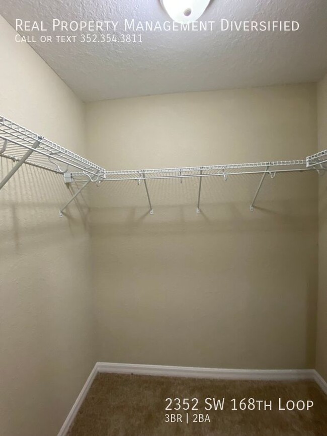Building Photo - 2352 SW 168th Loop