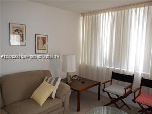 Building Photo - 2025 NE 164th St