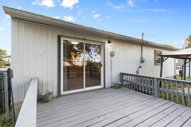 Building Photo - 2750 Arbury Ct