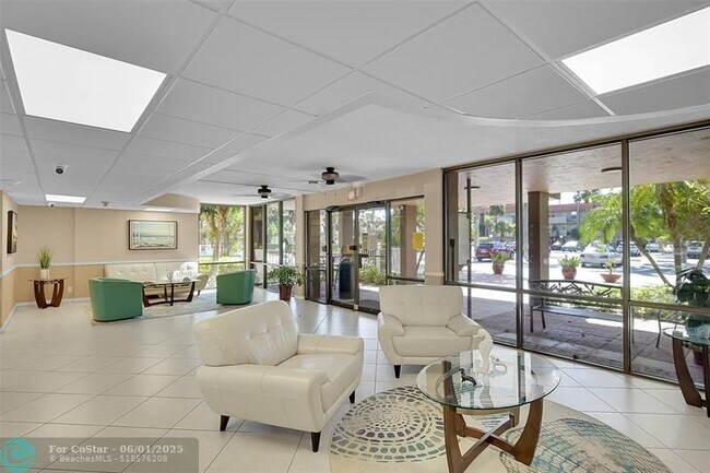 Building Photo - 777 S Federal Hwy