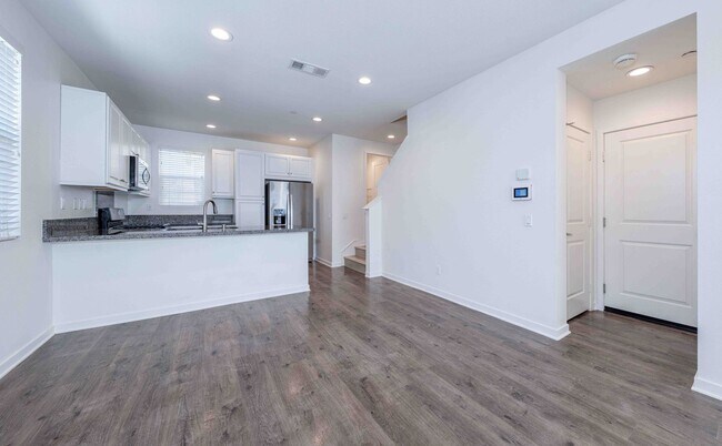 Building Photo - Modern, Move-In Ready Home with Attached 2-Car Garage