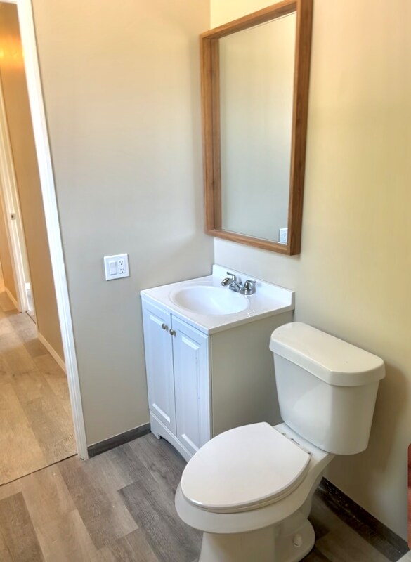 Building Photo - 6345 N Dona Ana Rd