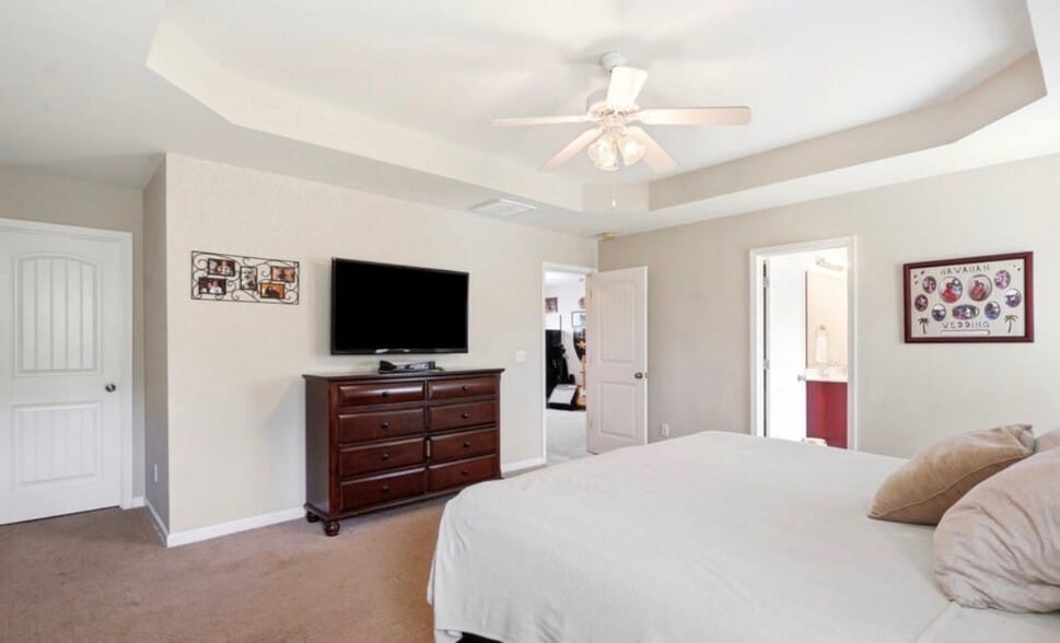 Building Photo - 553 Montego Ct