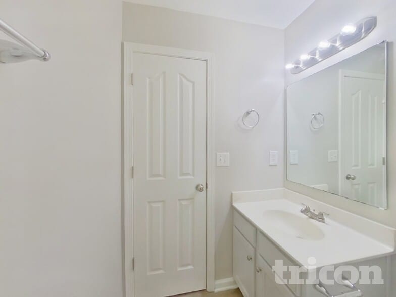 Building Photo - 345 Hunslet Cir
