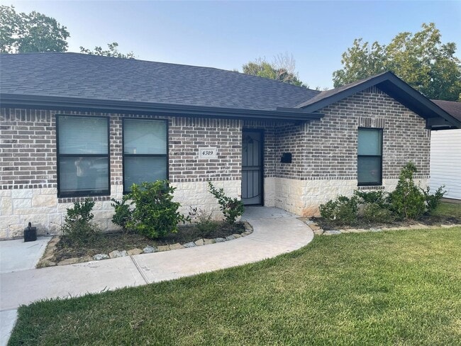 Building Photo - 4319 Friar Point Rd