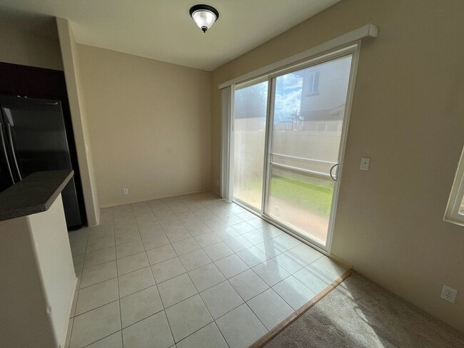 Building Photo - Ewa Beach (Montecito) - Must see!! 4 bedro...