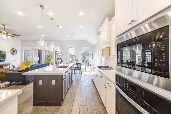 Building Photo - 6027 Painted Plains Ln