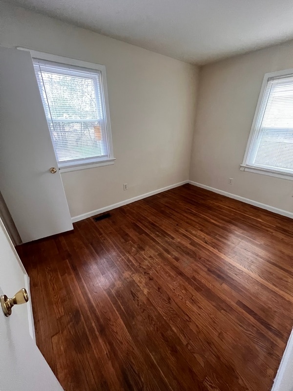 Building Photo - 1210 Carlisle Ave