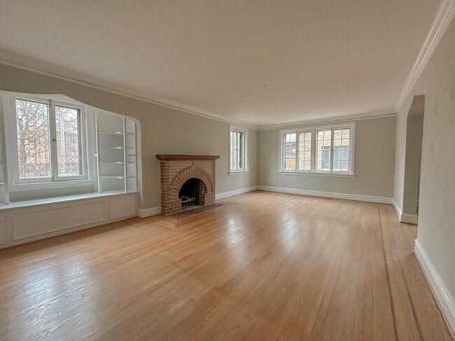 Building Photo - 7224 Pershing Ave