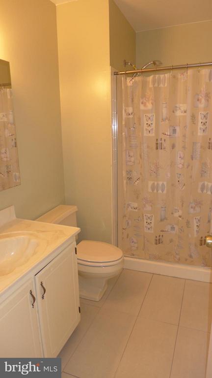 Building Photo - 23 Valley Crossing Cir