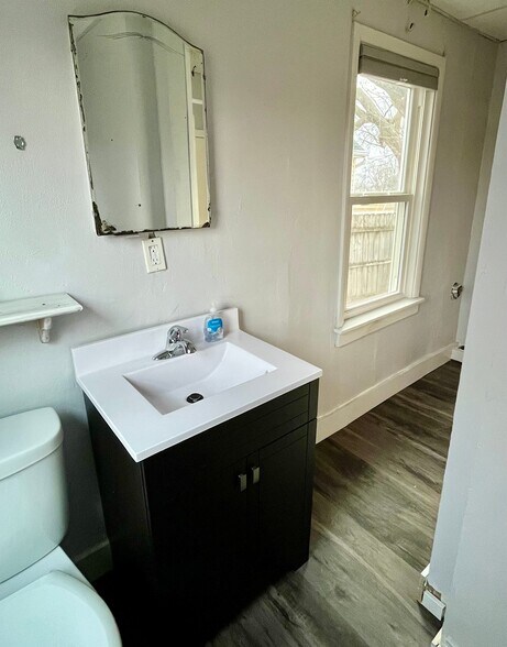 Building Photo - 510 Walnut St