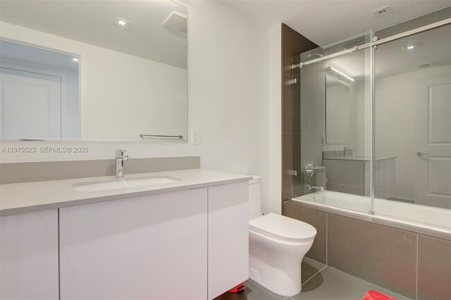 Building Photo - 1600 NE 1st Ave