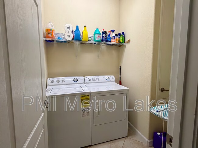 Building Photo - 4309 Summer Breeze Way