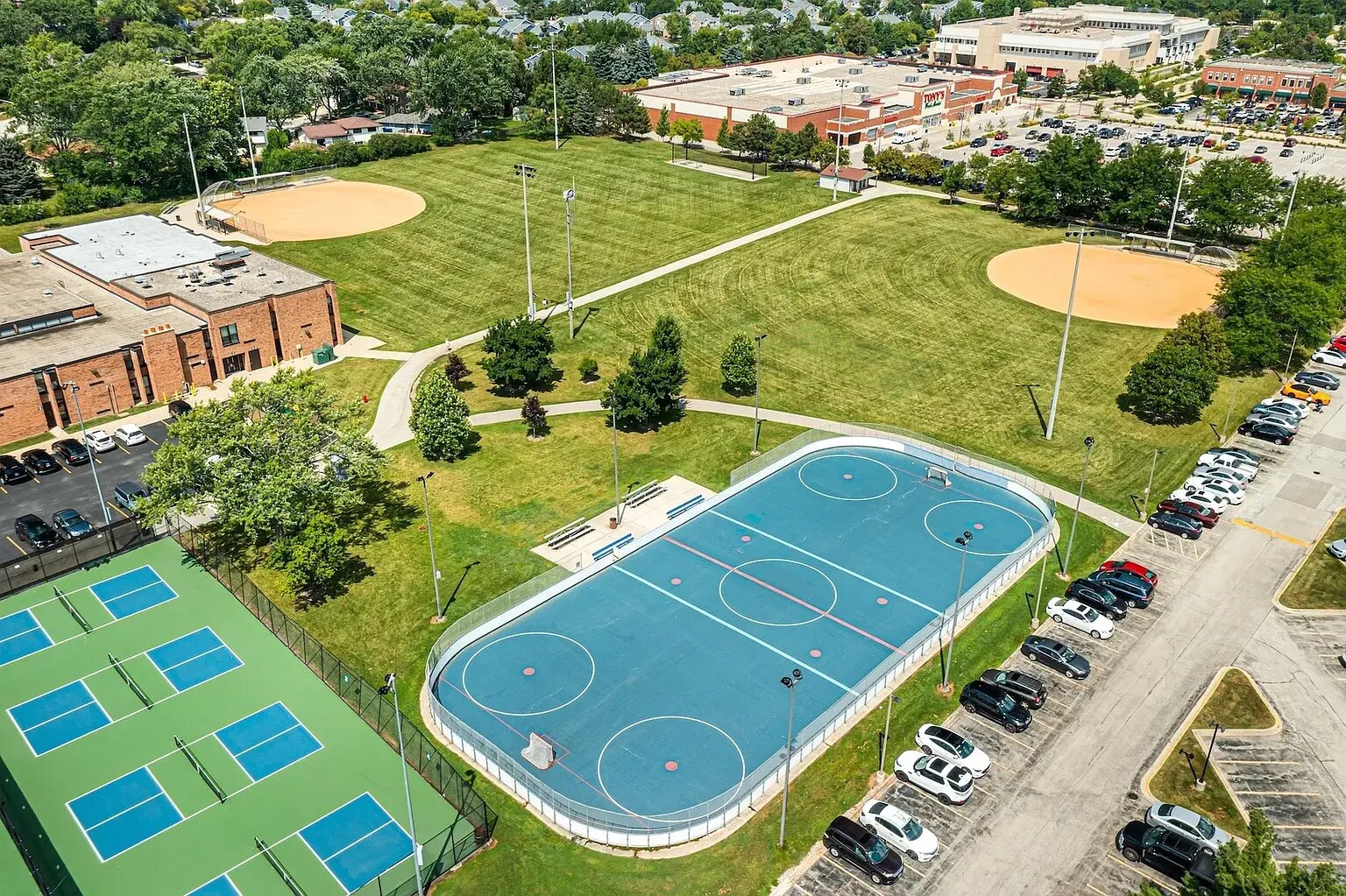 Building Photo - 220 S Roselle Rd