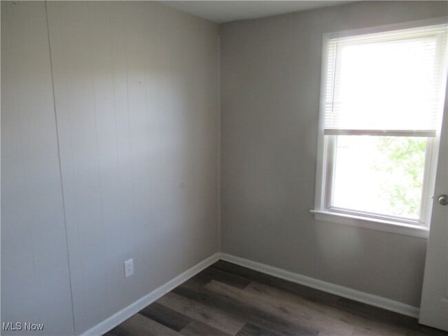 Building Photo - 15815 Eleanore Dr