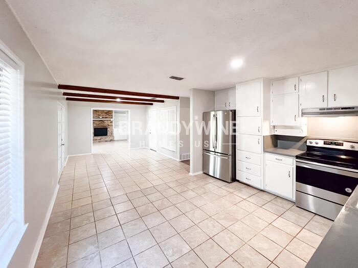 Building Photo - 1306 Duane St