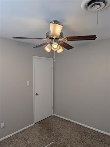 Building Photo - 4725 Leonard St