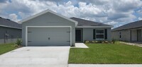 Building Photo - Like New!! 4-Bedroom, 2-Bathroom in Lakeland