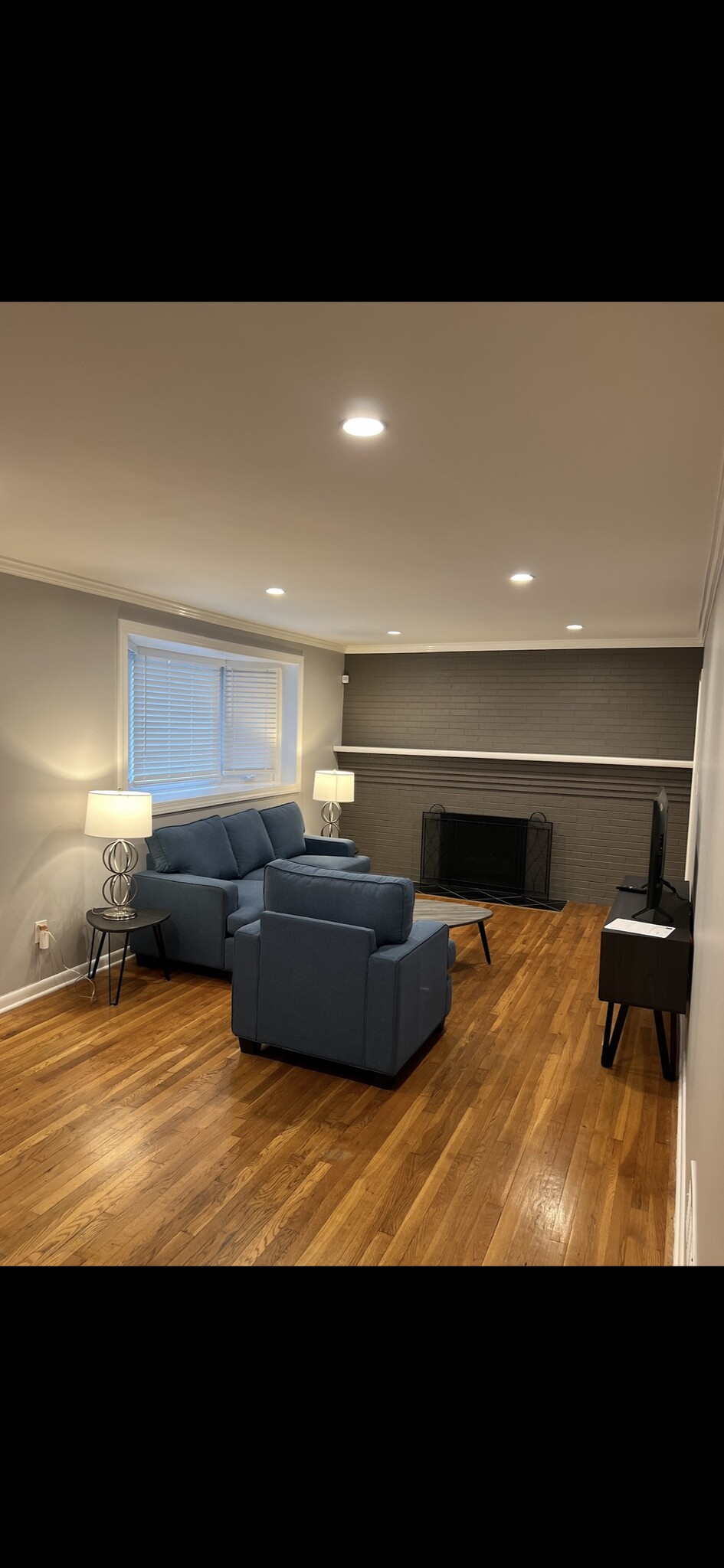 Living Room Area w/furniture - 8113 D'Arcy Rd
