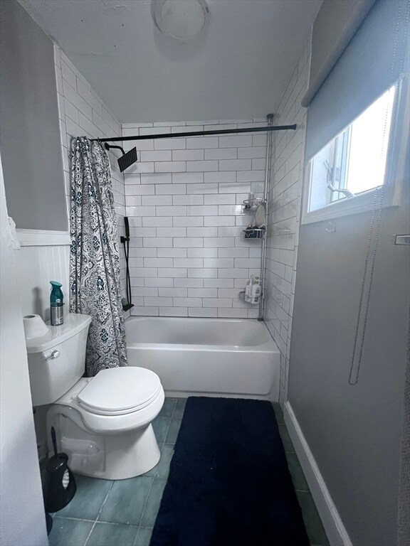 Building Photo - 7 Richardson Ter