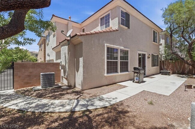Building Photo - 2206 Cast Pebble Dr