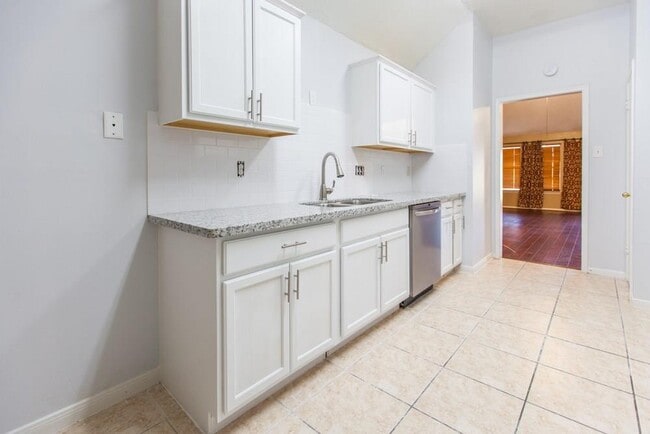 Building Photo - 1614 Glacier Blue Dr