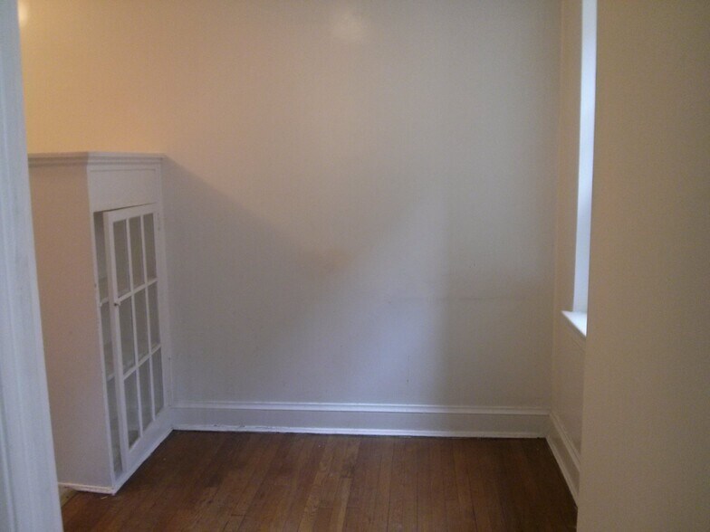 Building Photo - 5130 Connecticut Ave NW