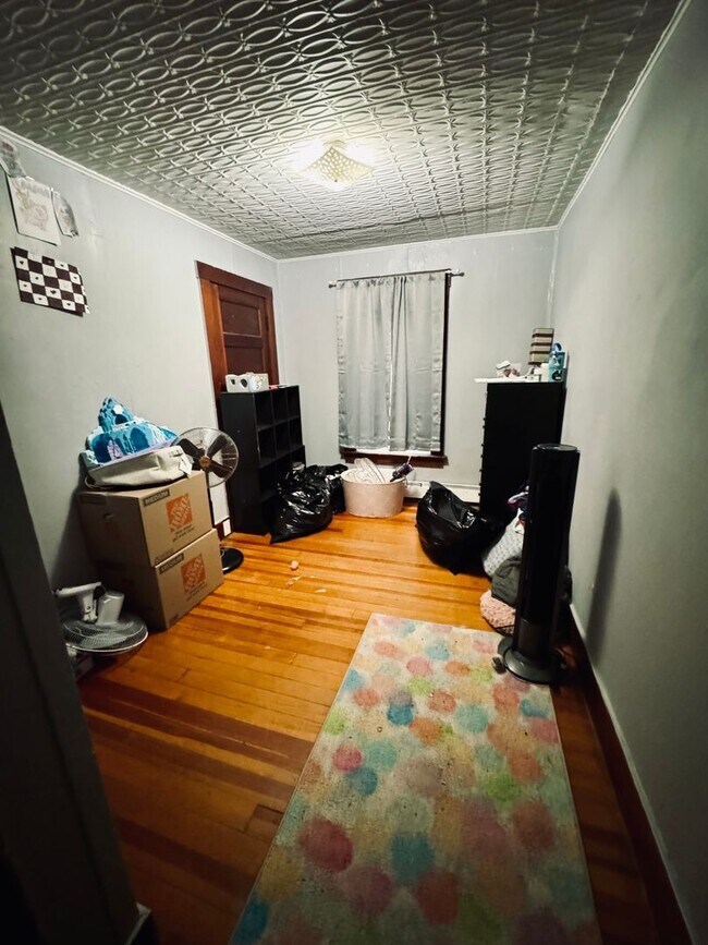 Building Photo - 64 Summer St