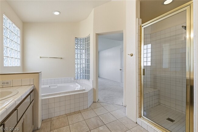 Building Photo - 9236 Eagle Ridge Dr