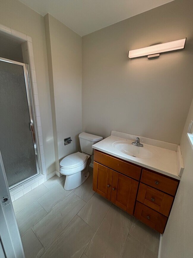 Building Photo - Updated Single level 3 bedroom 2 bathroom Bennett Valley Home with new paint and beautiful refini...