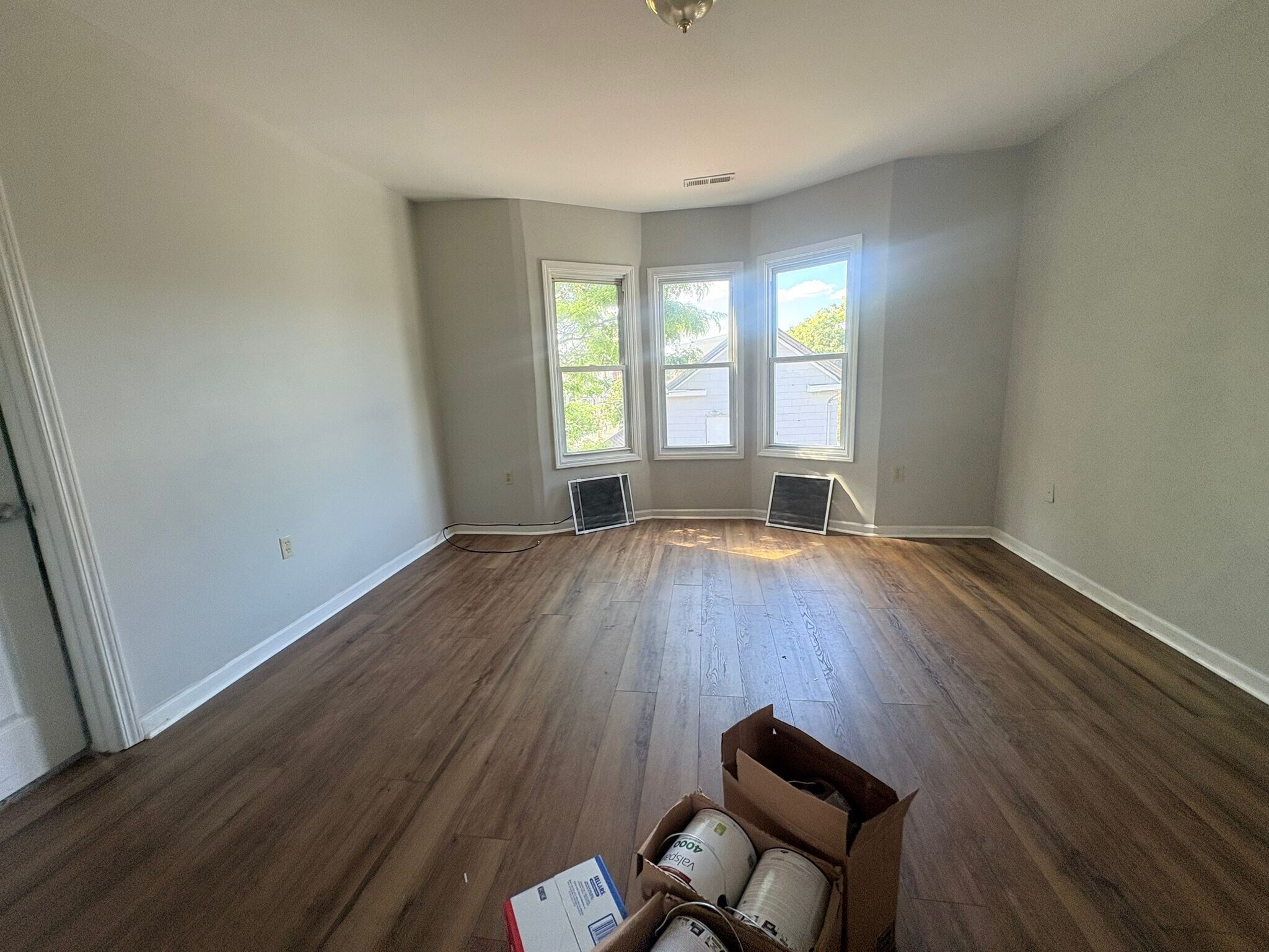 Building Photo - 47 Spring St