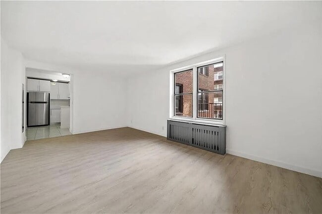 Primary Photo - 1213 Avenue Z