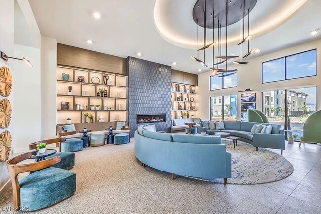 Building Photo - 4555 Camino Al Norte